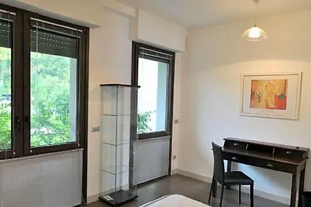 Apartment Sleeps 4 Pool Air Con *