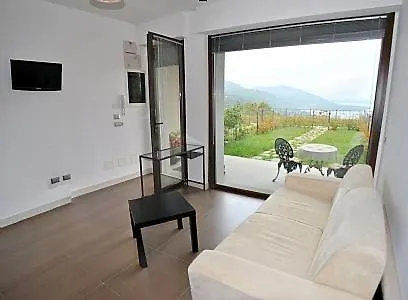 Sleeps 4 Pool Air Con * Meina