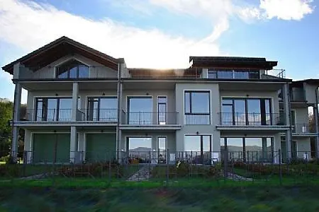 Sleeps 4 Pool Air Con Appartamento *
